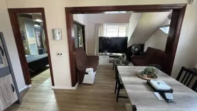 Terraced House on Avenida de José Antonio Tavio photo 19