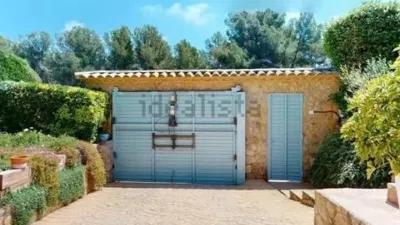 Chalet on Carrer de la Fragata photo 5