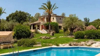 Rustic house on Calle Diseminado Poligono 1 photo 2