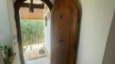Chalet on Calcides Les Street photo 11