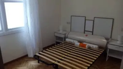 Piso en alquiler en Calle de Urzáiz, cerca de Calle del Alcalde Vázquez Varela, Fátima-Travesía de Vigo-San Xoán (Distrito Casco Urbano. Vigo) de 850 €<span>/mes</span>