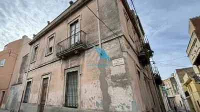Terraced house on Carrer d'Àngel Guimerà photo 2