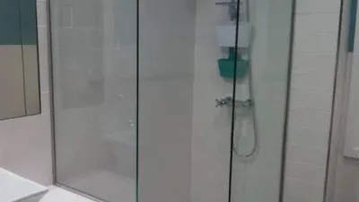 Piso en alquiler en Calle de Urzáiz, cerca de Calle del Alcalde Vázquez Varela, Fátima-Travesía de Vigo-San Xoán (Distrito Casco Urbano. Vigo) de 850 €<span>/mes</span>