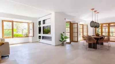 Rustic house on Calle Diseminado Poligono 1 photo 12