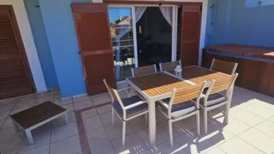 Ático en alquiler en Núcleo, Núcleo (San Roque) de 2.400 €<span>/mes</span>