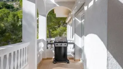 Chalet on Calle Aljub photo 11