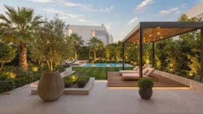 Chalet on Carrer de Lola Anglada photo 5