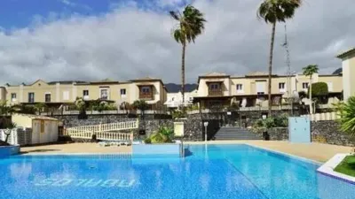 Terraced house on Calle de las Jarcias photo 5