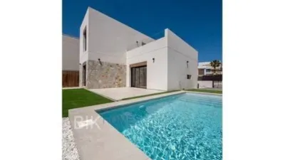 Chalet in Algorfa photo 3