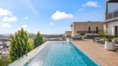 Chalet en Avenida Barcelona photo 10