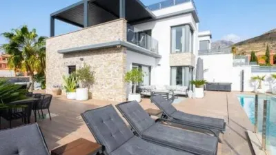 Chalet en Avenida Barcelona photo 11
