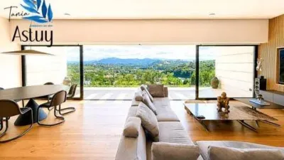Chalet in Barrio de Igollo Canteras photo 9