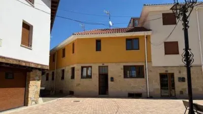 House on Plaza de San Lorenzo photo 3