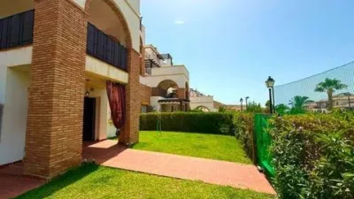 Apartment on Chumbera Street photo 31