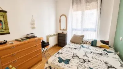 Apartment in Orcasitas photo 11