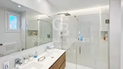 Apartment in Centre photo 20