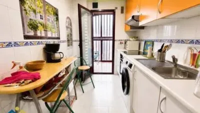 Apartment in Orcasitas photo 10