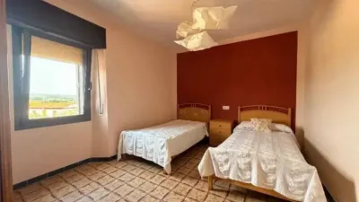 Chalet on Plaça de la Constitució photo 16