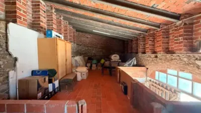 Chalet on Plaça de la Constitució photo 30