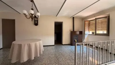 Chalet on Plaça de la Constitució photo 22