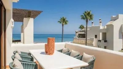Apartment in Estepona photo 2