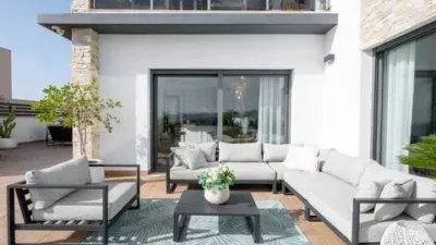 Chalet en Avenida Barcelona photo 14
