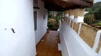 Rustic house in Urban Core photo 8