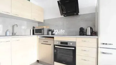 Apartment on Odisea Street photo 5