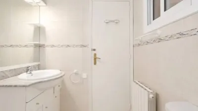 Apartment in Esplugues de Llobregat photo 21