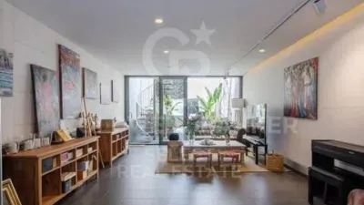 Chalet on Carrer de Galileu photo 5