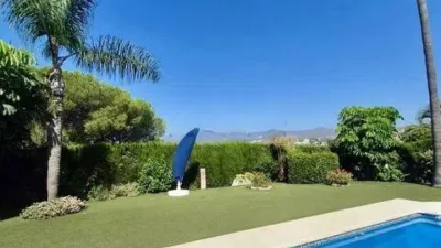 Chalet in Estepona photo 2