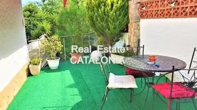 Chalet on Carrer de Ruben Dario photo 27