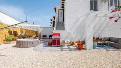 Chalet on Calle Mar Tirre photo 25