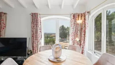 Chalet on Calle Mar Tirre photo 14