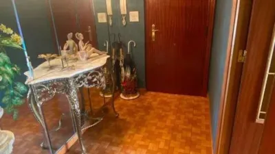 Apartment on Calle de Gaspar Arroyo photo 3