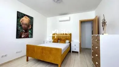 Chalet on Calle del Cornical photo 9
