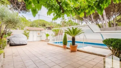 Chalet in La Pineda photo 9