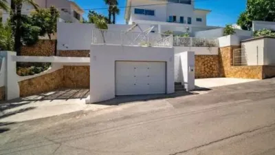Chalet on Calle Genaro La Huerta photo 42