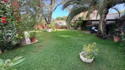 Chalet on Carrer de les Maravillas photo 83