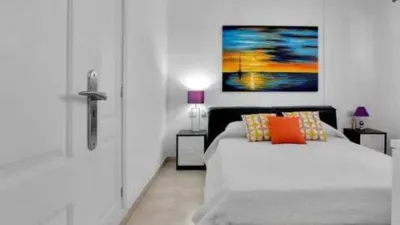 Top-floor apartment on Calle Finlandia photo 4