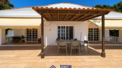 Chalet on Calle Diseminado Piedra Hincada, 87 photo 11
