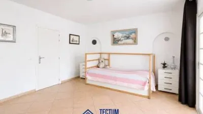 Chalet on Calle Diseminado Piedra Hincada, 87 photo 22