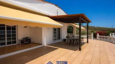 Chalet on Calle Diseminado Piedra Hincada, 87 photo 5
