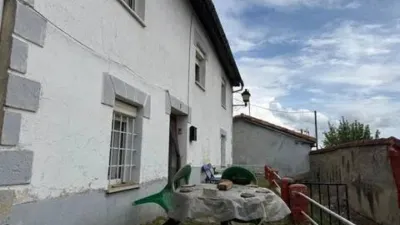 Rustic house in Barruelo de Santullán photo 2