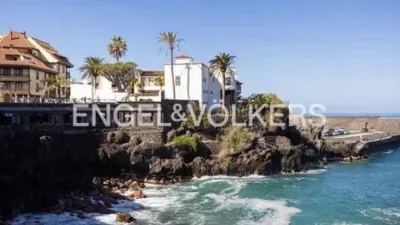 Apartment in Martiánez Area photo 7