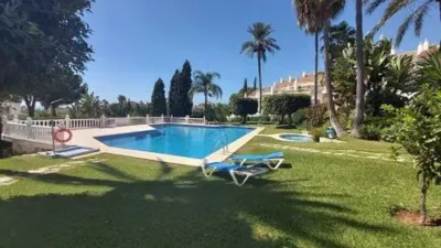 Apartment in El Paraíso-Atalaya-Benamara photo 9