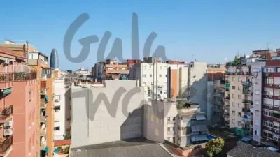 Apartment in El Camp de l'Arpa del Clot photo 12