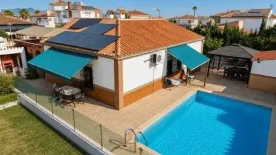 Chalet on Calle de la Cartagenera photo 2