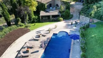 Rustic house in Esponellà photo 4