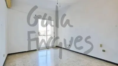 Apartment in El Camp de l'Arpa del Clot photo 6